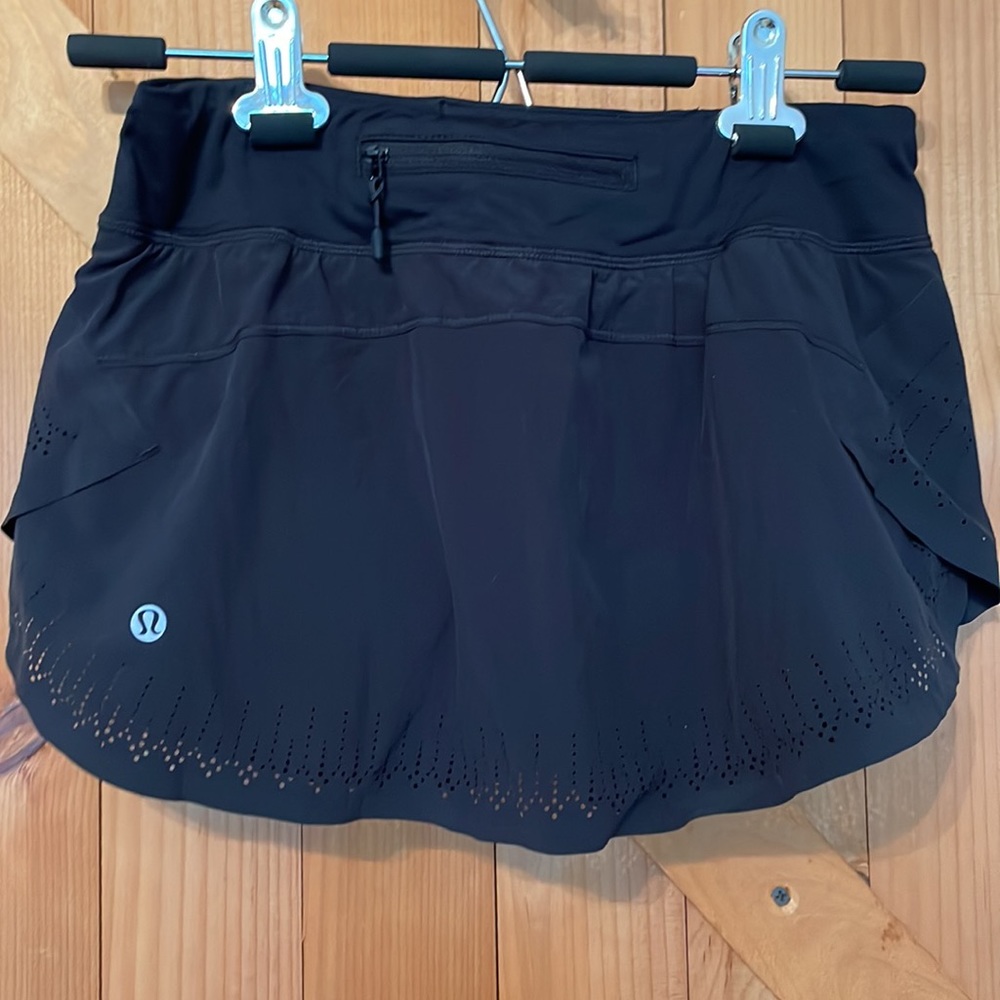 Lululemon skirt w shorts!